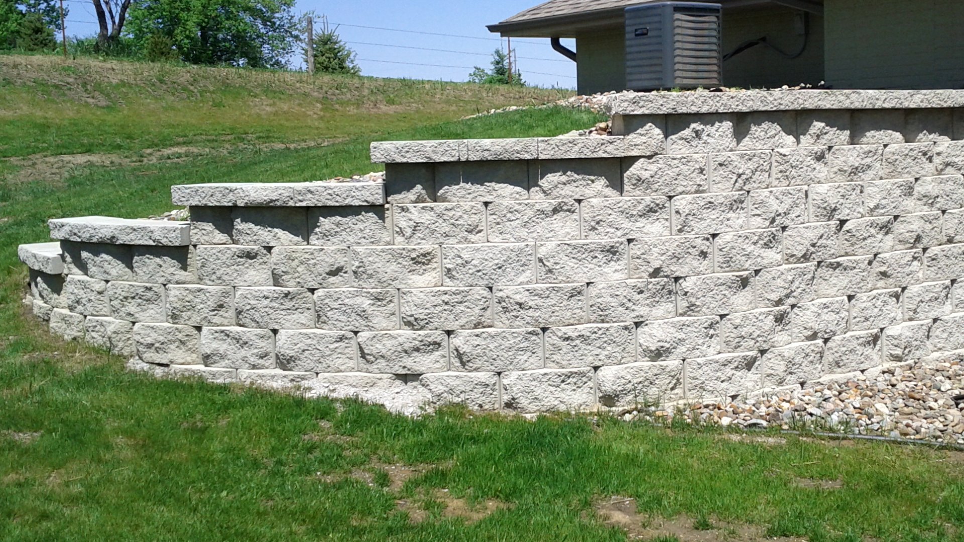 Retaining Wall Installation | Bondurant, Altoona & Ankeny, IA ...